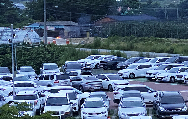 신경주역에 주차된 차량들 (사진= 김아름내)