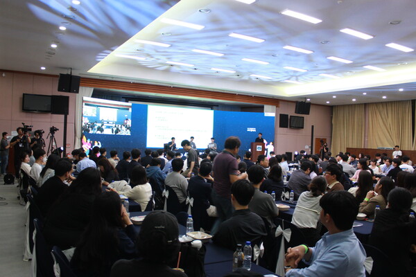 경기도, 청년기본소득 발전 방안 모색 주제로 정책 토론회 열어(제공=경기도)